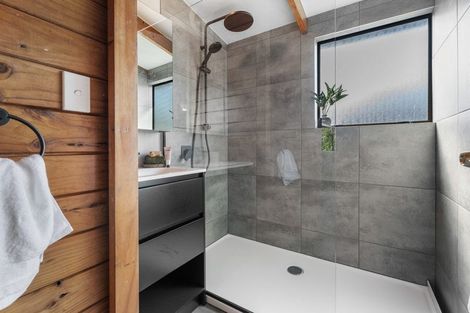 Photo of property in 1/49 Larnoch Road, Henderson, Auckland, 0610