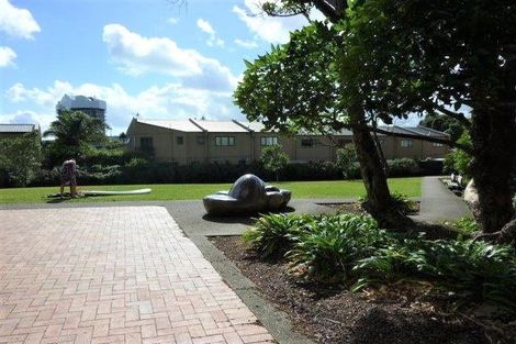 Photo of property in 2f/160 Symonds Street, Eden Terrace, Auckland, 1010