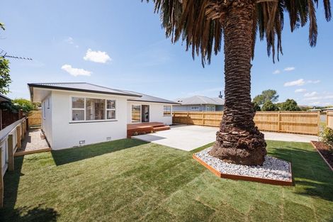 Photo of property in 5 Belvedere Crescent, Takaro, Palmerston North, 4412