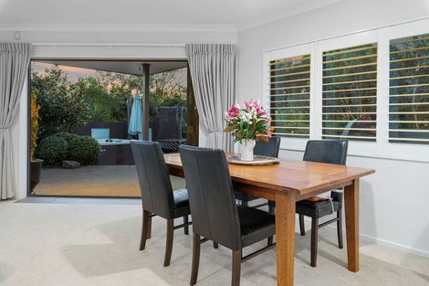 Photo of property in 12 Veronica Close, Red Beach, 0932