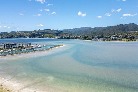 Photo of property in 114 Paku Drive, Tairua, 3508