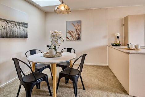 Photo of property in 2/10 Rex Street, Miramar, Wellington, 6022