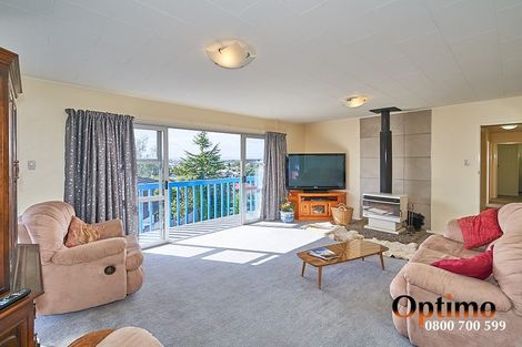 Photo of property in 16 Dalzien Place, Feilding, 4702