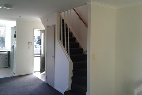 Photo of property in 12 Barnea Circle, Glen Eden, Auckland, 0602