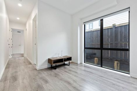 Photo of property in 4 Puruatanga Drive, Flat Bush, Auckland, 2019