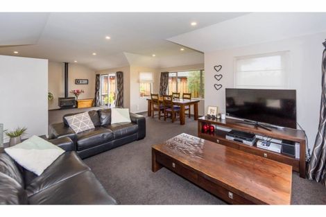 Photo of property in 37 Beechwood Drive, Northwood, Christchurch, 8051