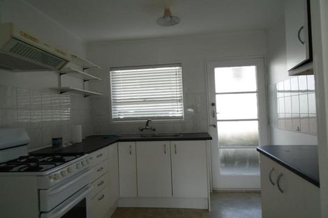 Photo of property in 170c Queen Street, Northcote Point, Auckland, 0627