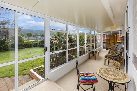 Photo of property in 21 Redwood Street, Elderslea, Upper Hutt, 5018