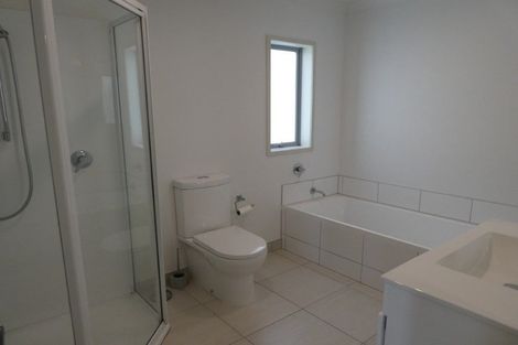 Photo of property in 76 Makara Road, Karori, Wellington, 6012