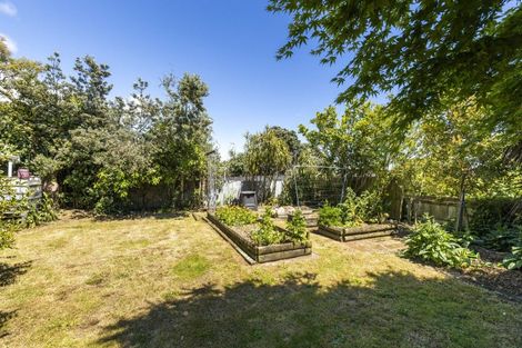 Photo of property in 17 Harris Street, Waitara, 4320