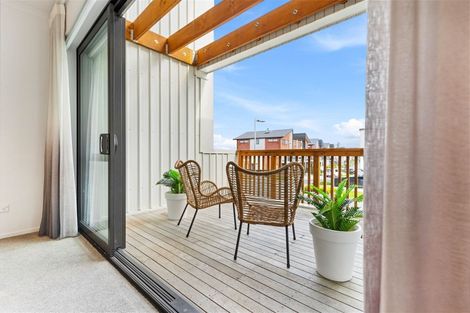 Photo of property in 4 Torea Tai Road, Hobsonville, Auckland, 0616