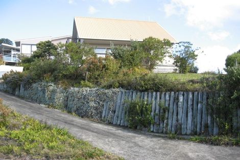 Photo of property in 2 Margaret Wells Avenue, Tairua, 3508