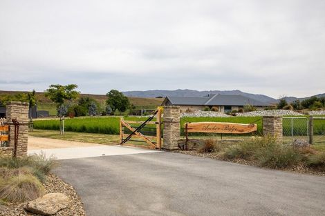 Photo of property in 57 Golden Road, Springvale, Alexandra, 9393