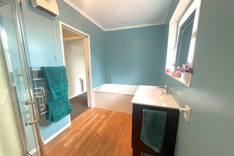 Photo of property in 165 Dunns Road, Otatara, Invercargill, 9879