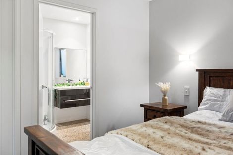 Photo of property in 6 Coutts Street, Papamoa Beach, Papamoa, 3118