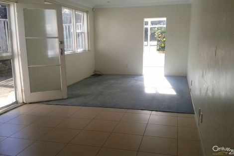 Photo of property in 40 Chatsworth Crescent, Pakuranga Heights, Auckland, 2010