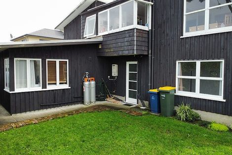 Photo of property in 139 Luckens Road, West Harbour, Auckland, 0618