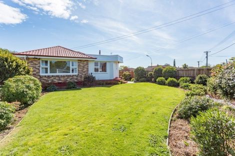 Photo of property in 1 Chilton Drive, Mairehau, Christchurch, 8052