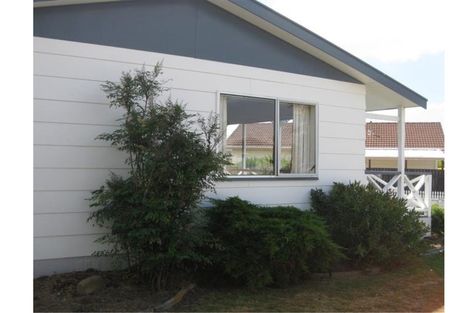 Photo of property in 29 Jupiter Street, Milson, Palmerston North, 4414