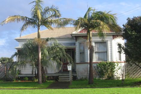 Photo of property in 22 Cranley Street, Dargaville, 0310