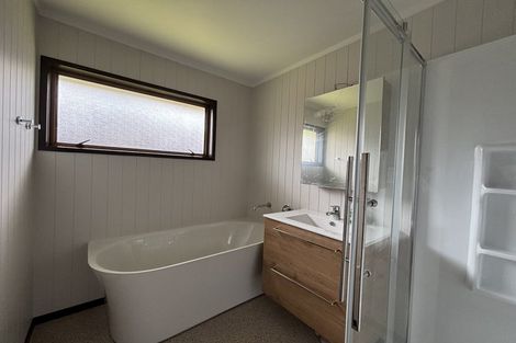 Photo of property in 2/2 Culver Terrace, Howick, Auckland, 2014