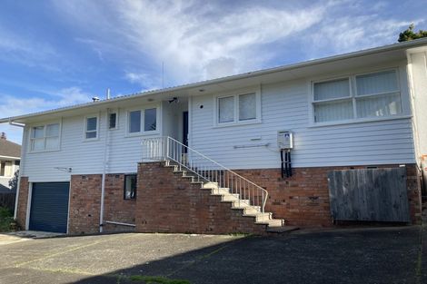 Photo of property in 80 Stottholm Road, Titirangi, Auckland, 0604