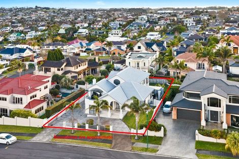 Photo of property in 6 Courtneys, West Harbour, Auckland, 0618