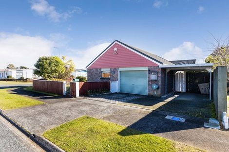 Photo of property in 12 Mace Street, Waitara, 4320