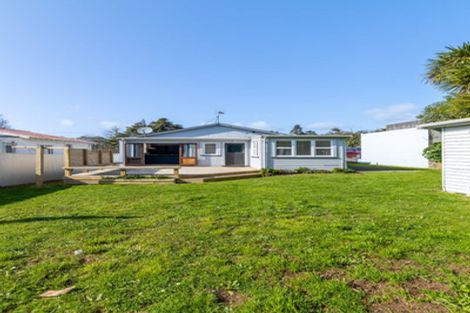 Photo of property in 14 Downe Street, New Plymouth, 4310