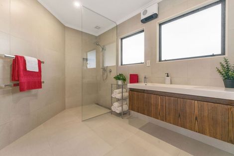 Photo of property in 28 Laguna Key, Papamoa Beach, Papamoa, 3118