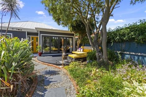 Photo of property in 30 Saint James Avenue, Papanui, Christchurch, 8053