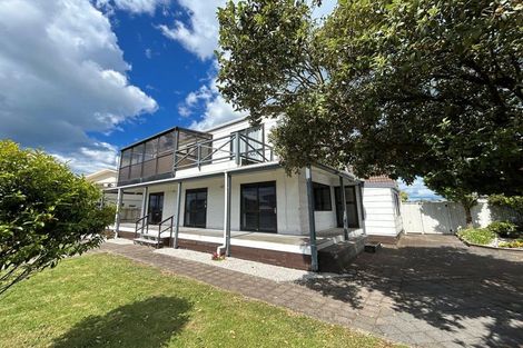 Photo of property in 4 Allan Place, Papamoa Beach, Papamoa, 3118