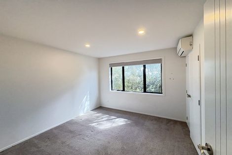 Photo of property in 64d Royal Road, Te Atatu South, Auckland, 0610