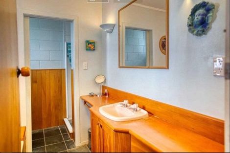 Photo of property in 132 Town Point Road, Maketu, Te Puke, 3189