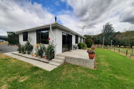 Photo of property in 682 Old Port Road, Warepa, Balclutha, 9273