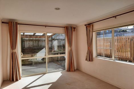 Photo of property in 3 San Luis Place, Golflands, Auckland, 2013