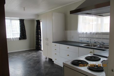 Photo of property in 308 Roscommon Road, Clendon Park, Auckland, 2103