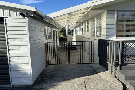 Photo of property in 23 Kowhai Street, Hamilton Lake, Hamilton, 3204