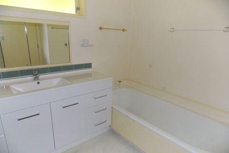 Photo of property in 44 Middleton Road, Johnsonville, Wellington, 6037