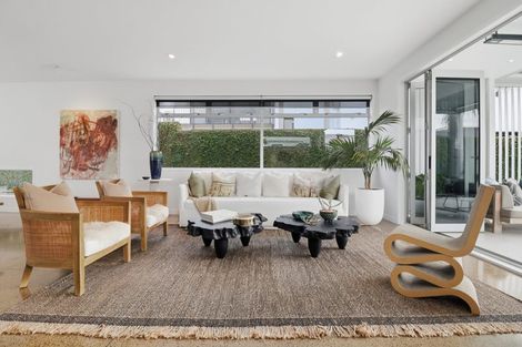 Photo of property in 57 Wainui Avenue, Point Chevalier, Auckland, 1022