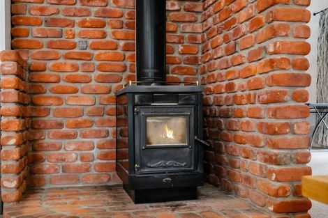 Photo of property in 53 Gilligans Gully Road, Alexandra, 9320