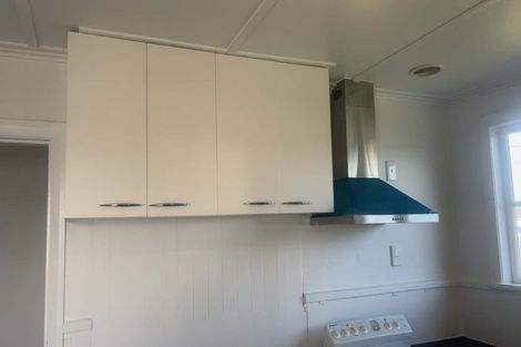 Photo of property in 2 Laurent Vc Street, Hawera, 4610