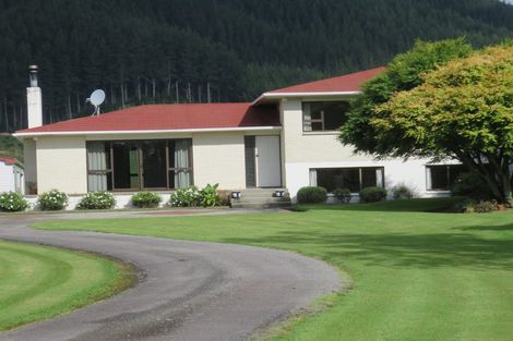 Photo of property in 45 Gladstone Road, Levin, 5571