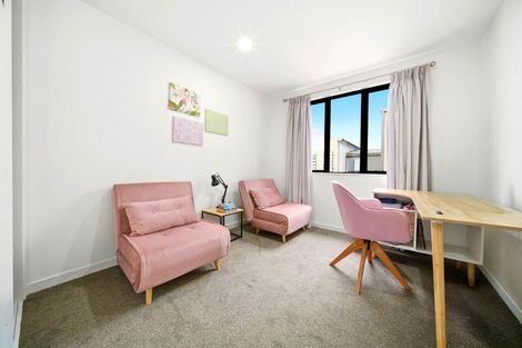 Photo of property in 32 Bight Road, Long Bay, Auckland, 0630