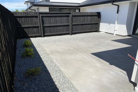 Photo of property in 4/8 Lyndon Street, Riccarton, Christchurch, 8011