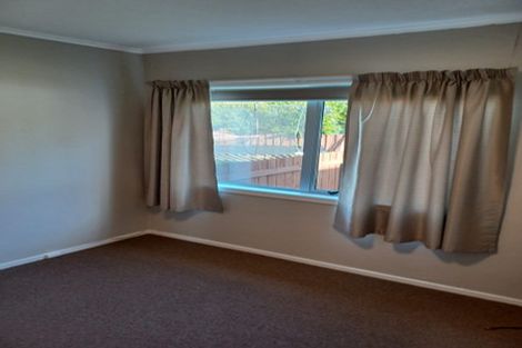 Photo of property in 2/9 Umere Crescent, Ellerslie, Auckland, 1051