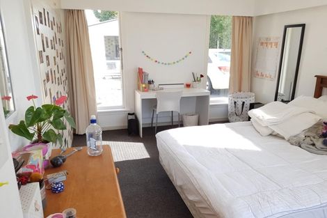 Photo of property in 16 Shearer Avenue, Papanui, Christchurch, 8052