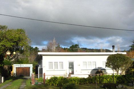 Photo of property in 36 Mihiwaka Road, Long Beach, Port Chalmers, 9081
