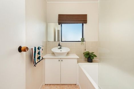 Photo of property in 206a Gravatt Road, Papamoa Beach, Papamoa, 3118