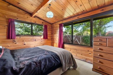 Photo of property in 12 Te Ana Place, Lynmore, Rotorua, 3010